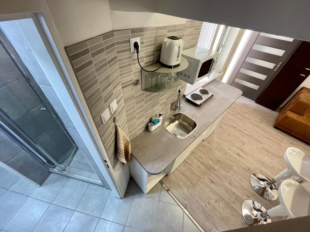 U Byvale Posty Apartment Дечин Екстериор снимка